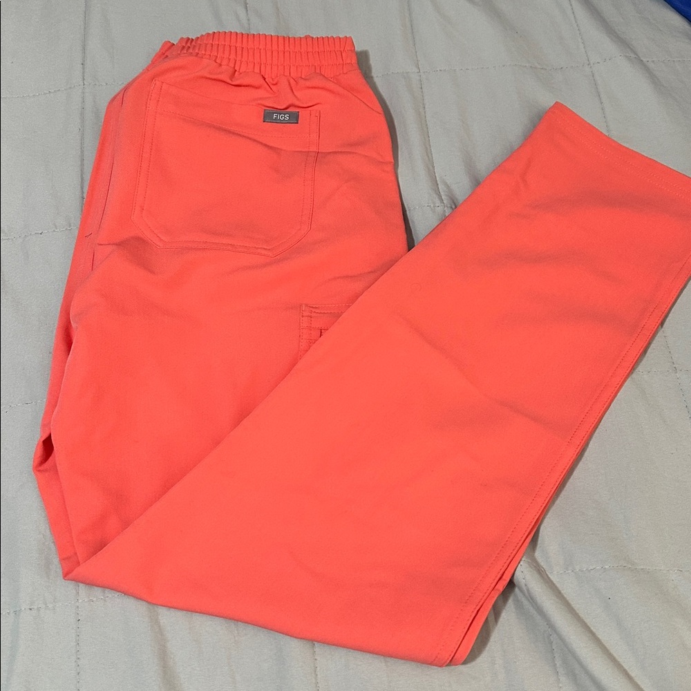 FIGS- Women's scrub pants